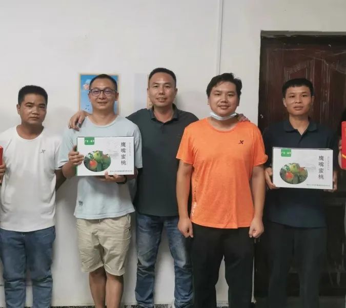 夏季高溫慰問活動 夏季高溫慰問活動