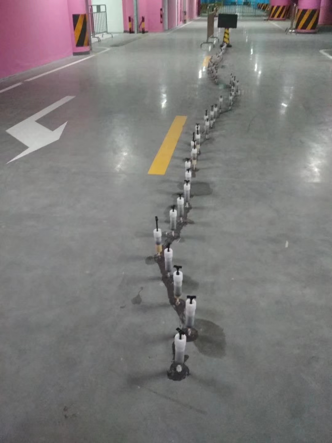 地坪裂縫修補(bǔ)