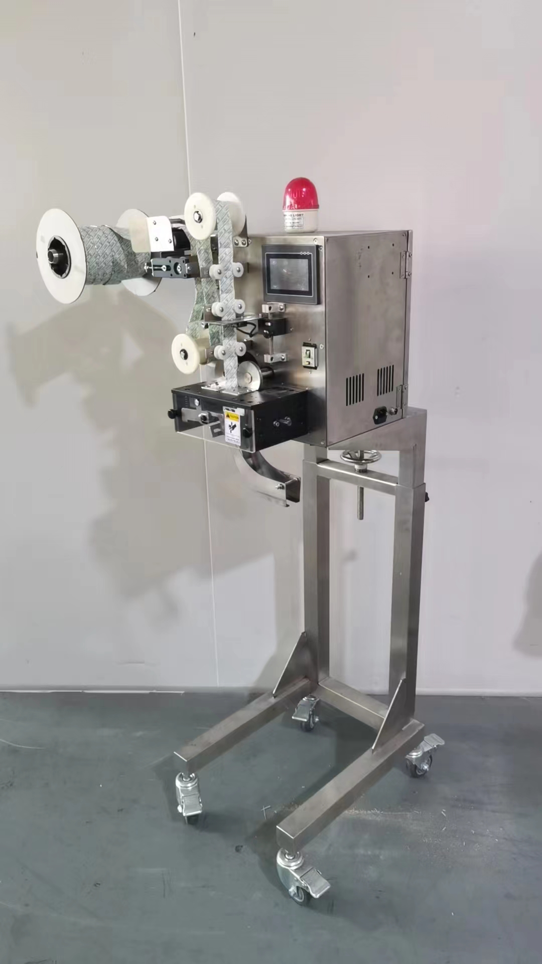 脫氧劑投包機