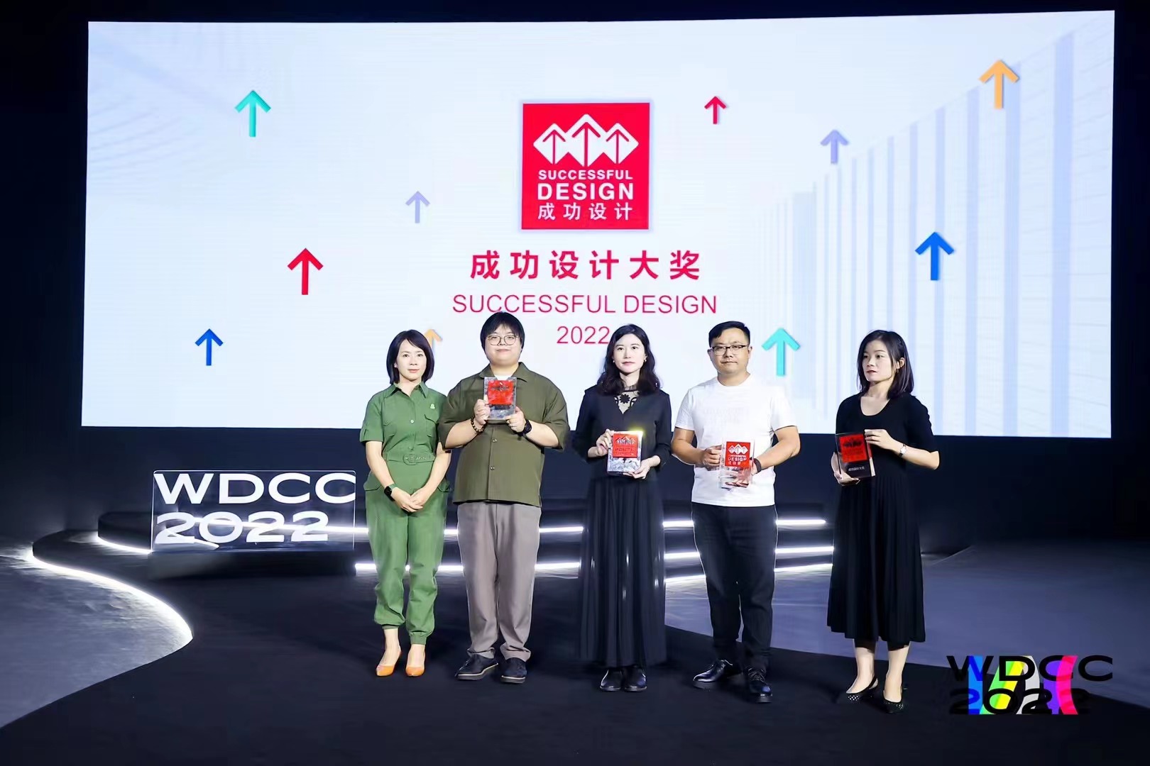 8b3ee805db285a2c4f6ec83edebb93e.jpg 8b3ee805db285a2c4f6ec83edebb93e.jpg