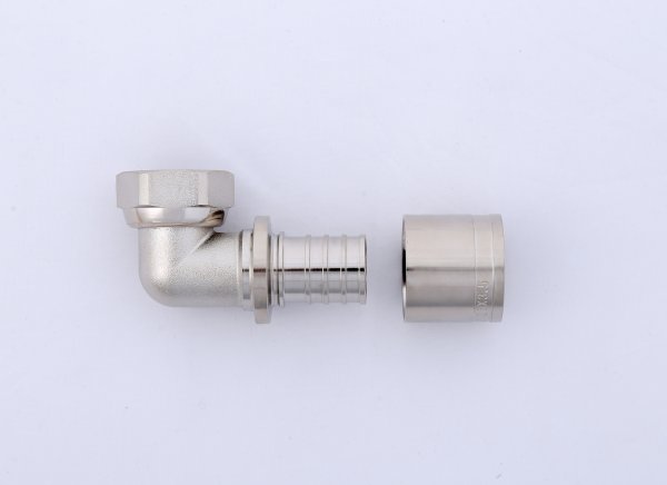 歐標(biāo)滑緊式活接內(nèi)絲彎頭（屋瑪）
