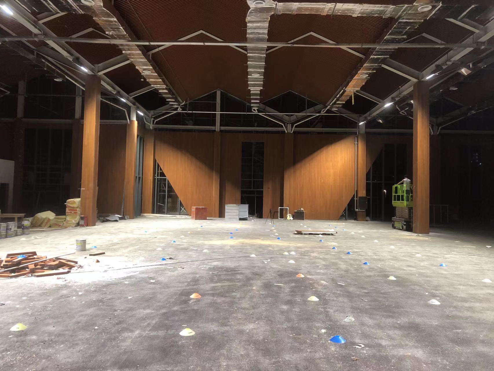 玛斯柯网球场灯具.jpg