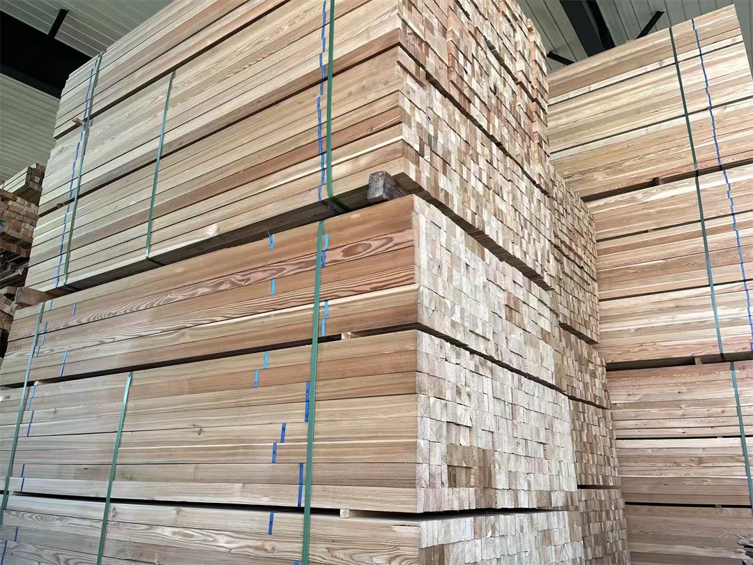 PET打包帶在木材行業(yè)中的應(yīng)用