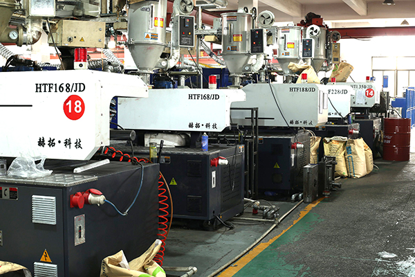 自動吸塵器好不好