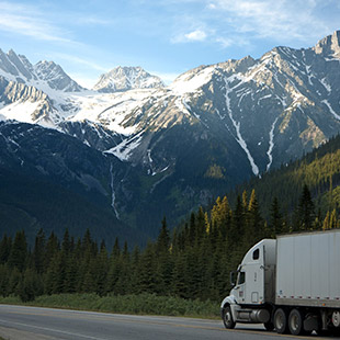 國(guó)內(nèi)公路運(yùn)輸