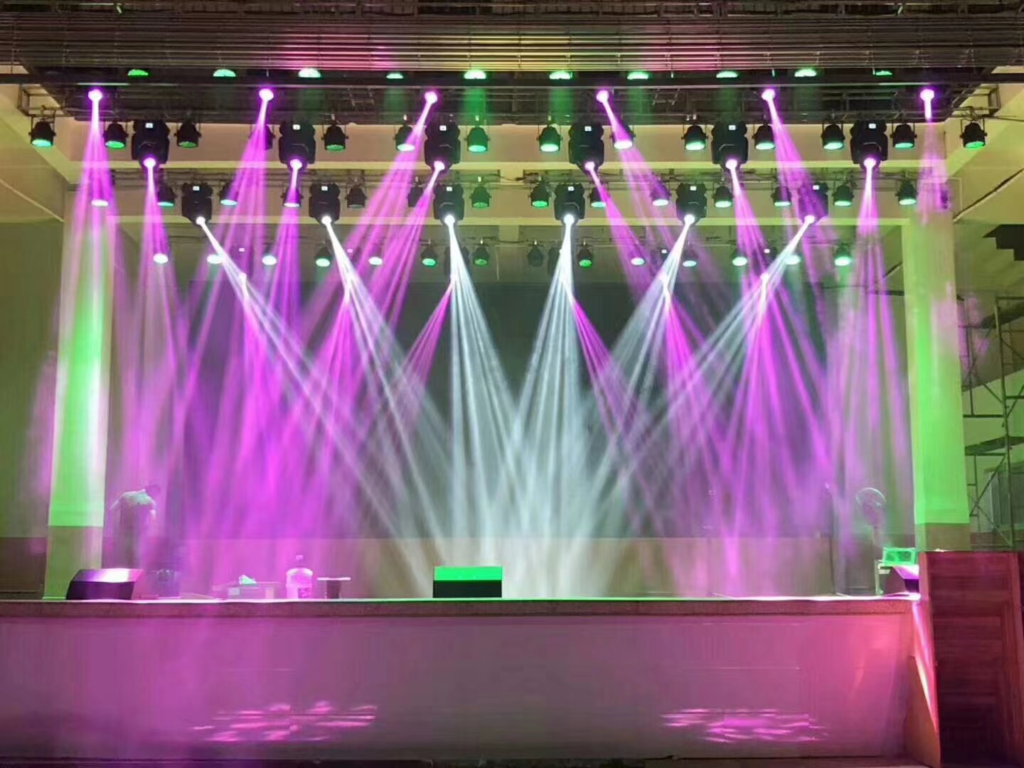 舞臺燈光的常用光位