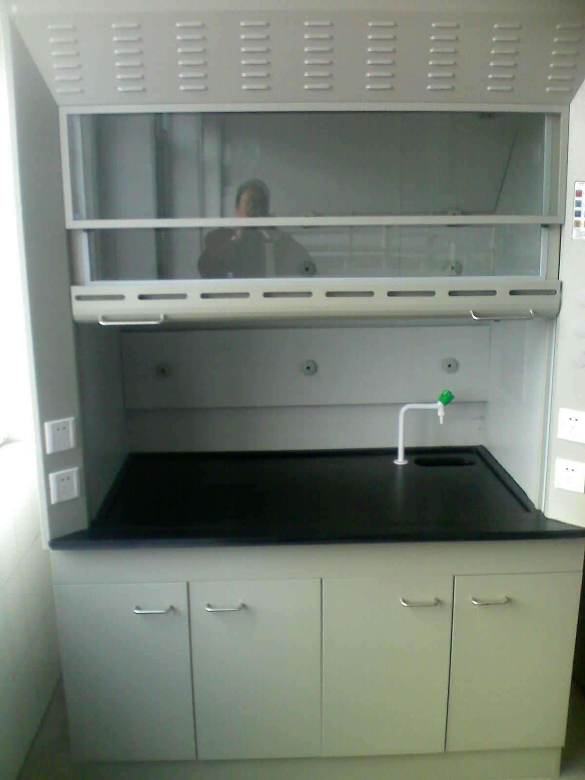 YP000229.jpg