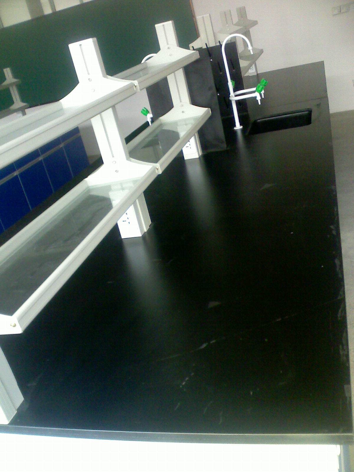 YP000228.jpg