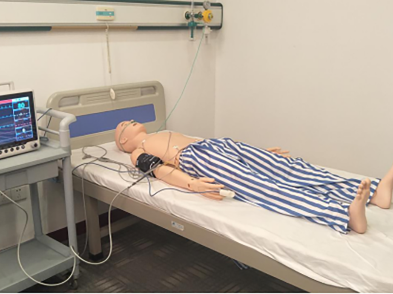 高級心電監護訓練模擬人.png