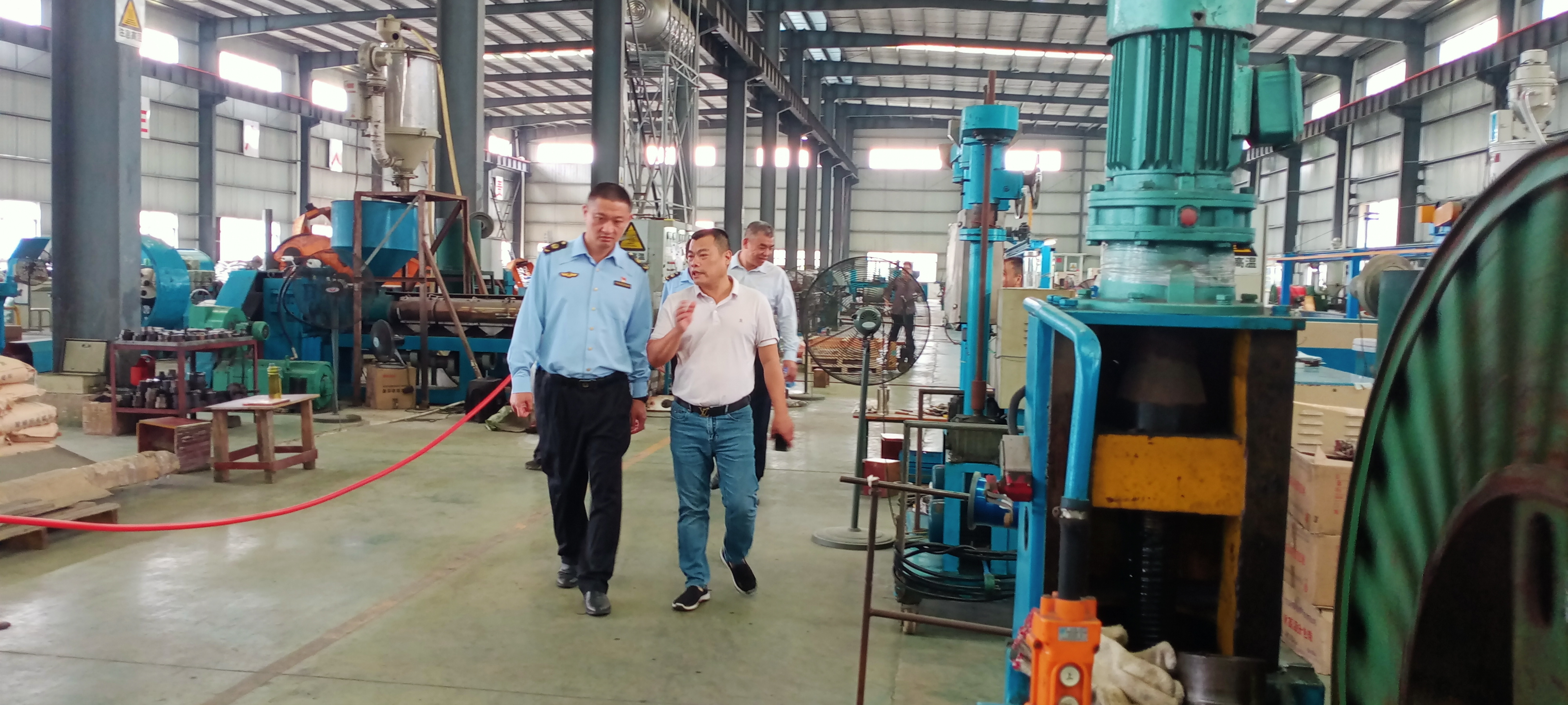 『amg·新葡萄88833(macau)股份有限公司电缆』湛江市知识产权局领导到amg·新葡萄88833(macau)股份有限公司电缆进行知识产权工作调研