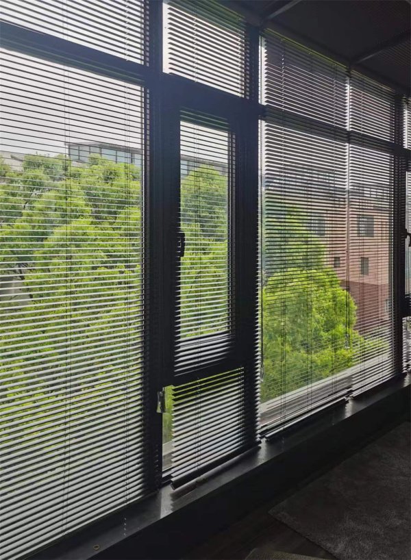 鋁百葉簾2