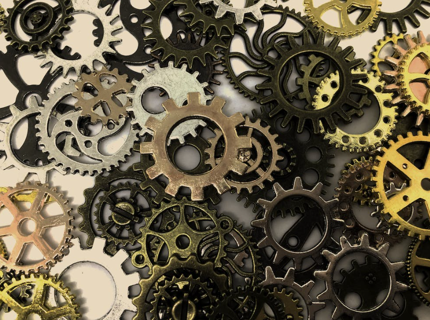 立式注塑機的結構和功能