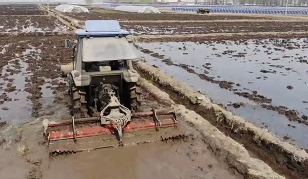 雷沃554帶漢森300打漿機