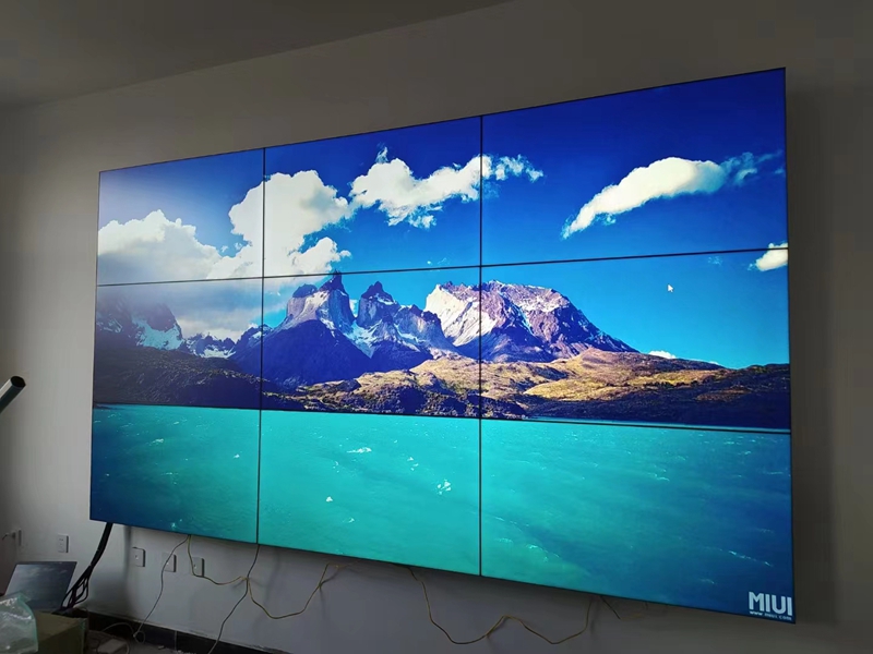 46寸3.5mm 3X3拼接屏.jpg