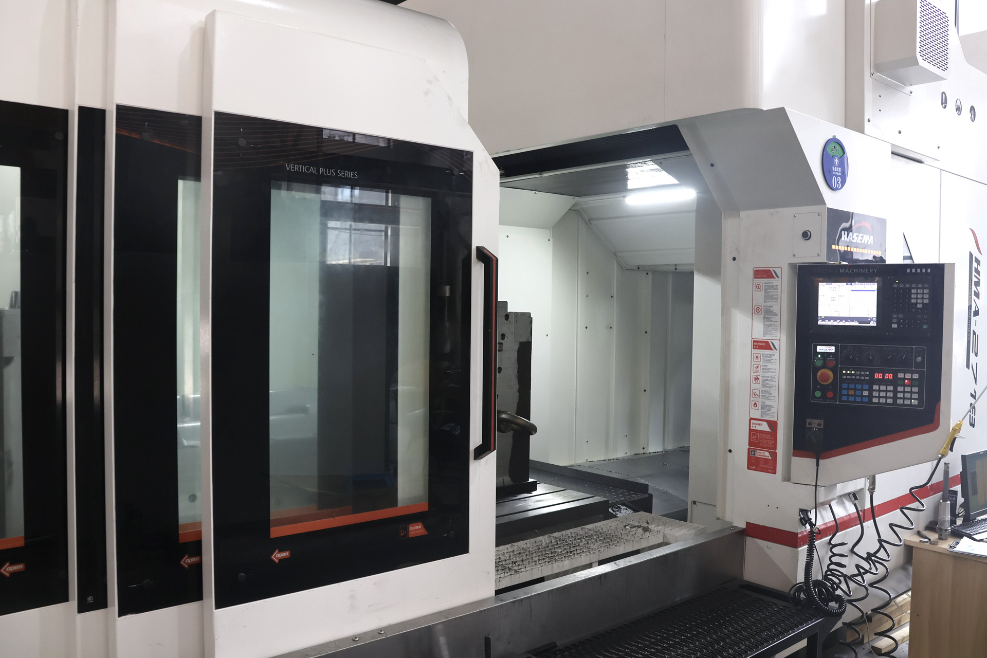 塑料部件模具：創(chuàng)新技術(shù)助力生產(chǎn)效率提升