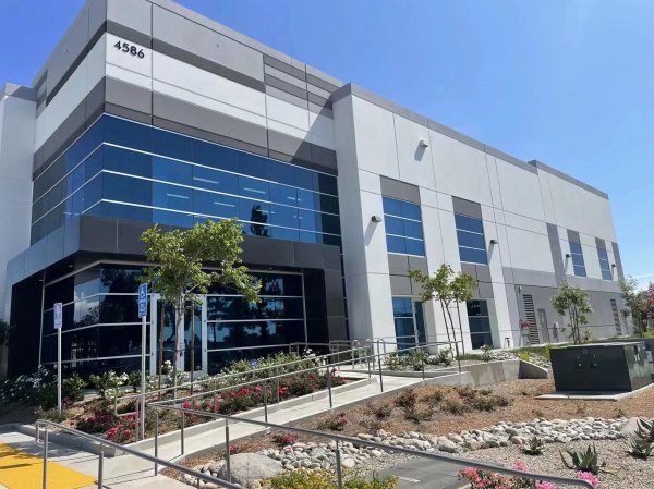 中國(guó)-美國(guó)專(zhuān)線(xiàn)