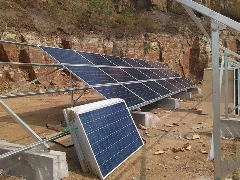 山西300KW村級扶貧電站