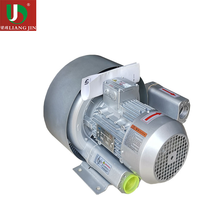 2QB-420-SHH46雙段式高壓風(fēng)機(jī)