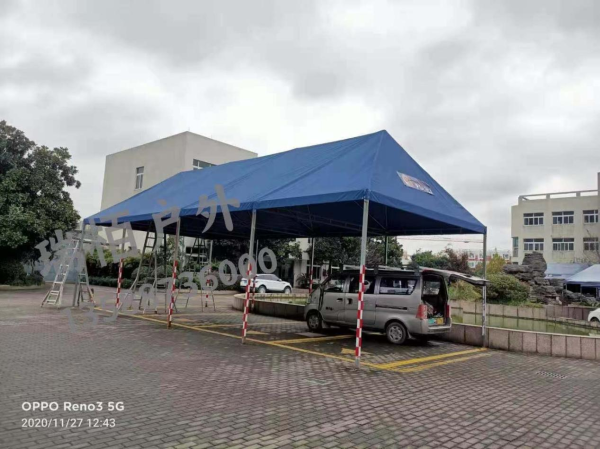 布面停車(chē)棚
