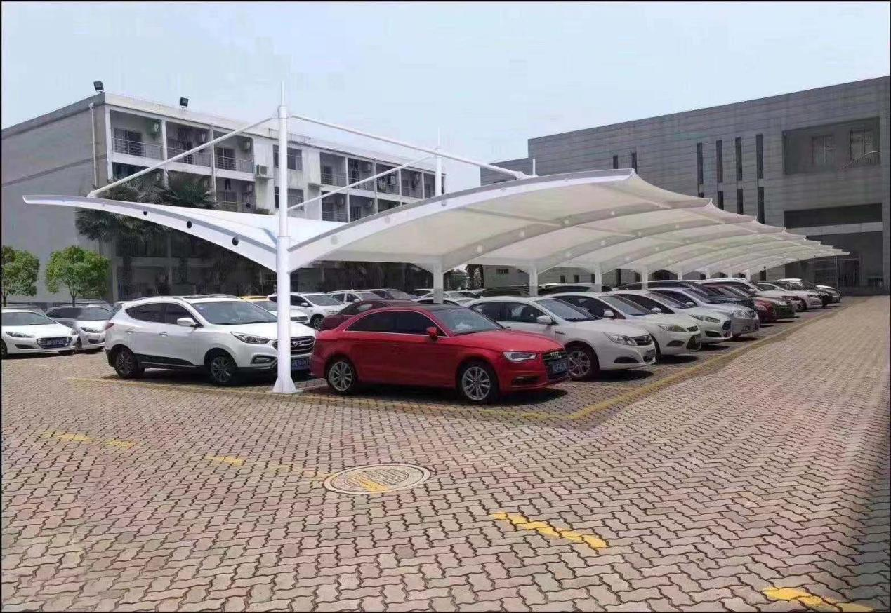 膜結(jié)構(gòu)車(chē)棚的系列