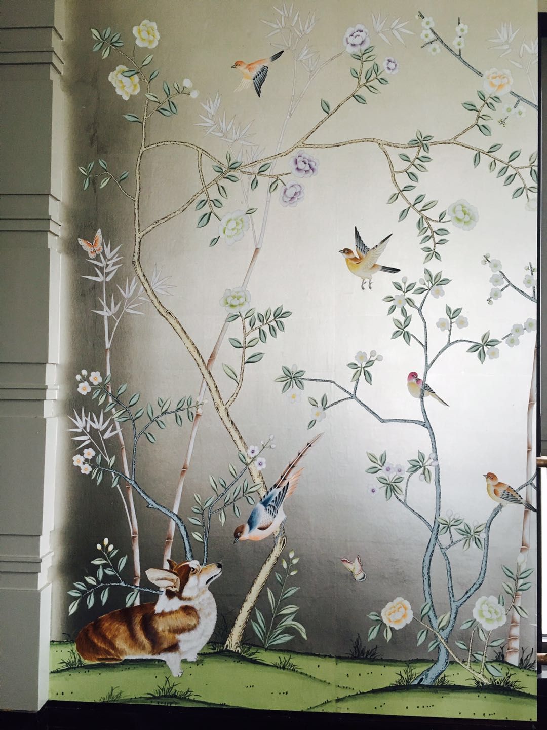 pearlescent silk wallpaper