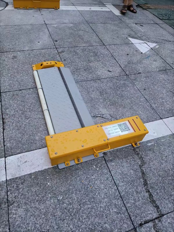 平板車位鎖
