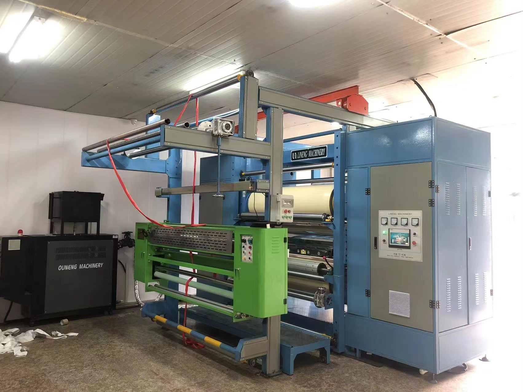 軋光機的重要性能