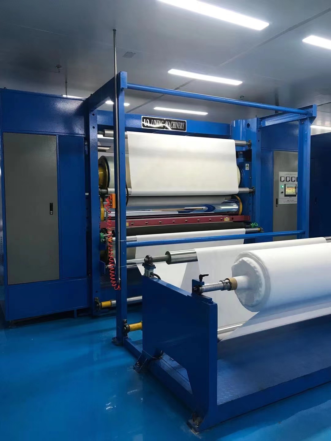 軋光機的主要作用