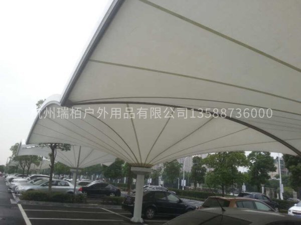 企業(yè)膜結(jié)構(gòu)停車(chē)棚