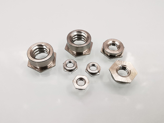 压铆螺钉的简单介绍