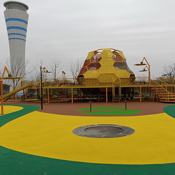 嘉興平湖公園游樂場塑膠跑道