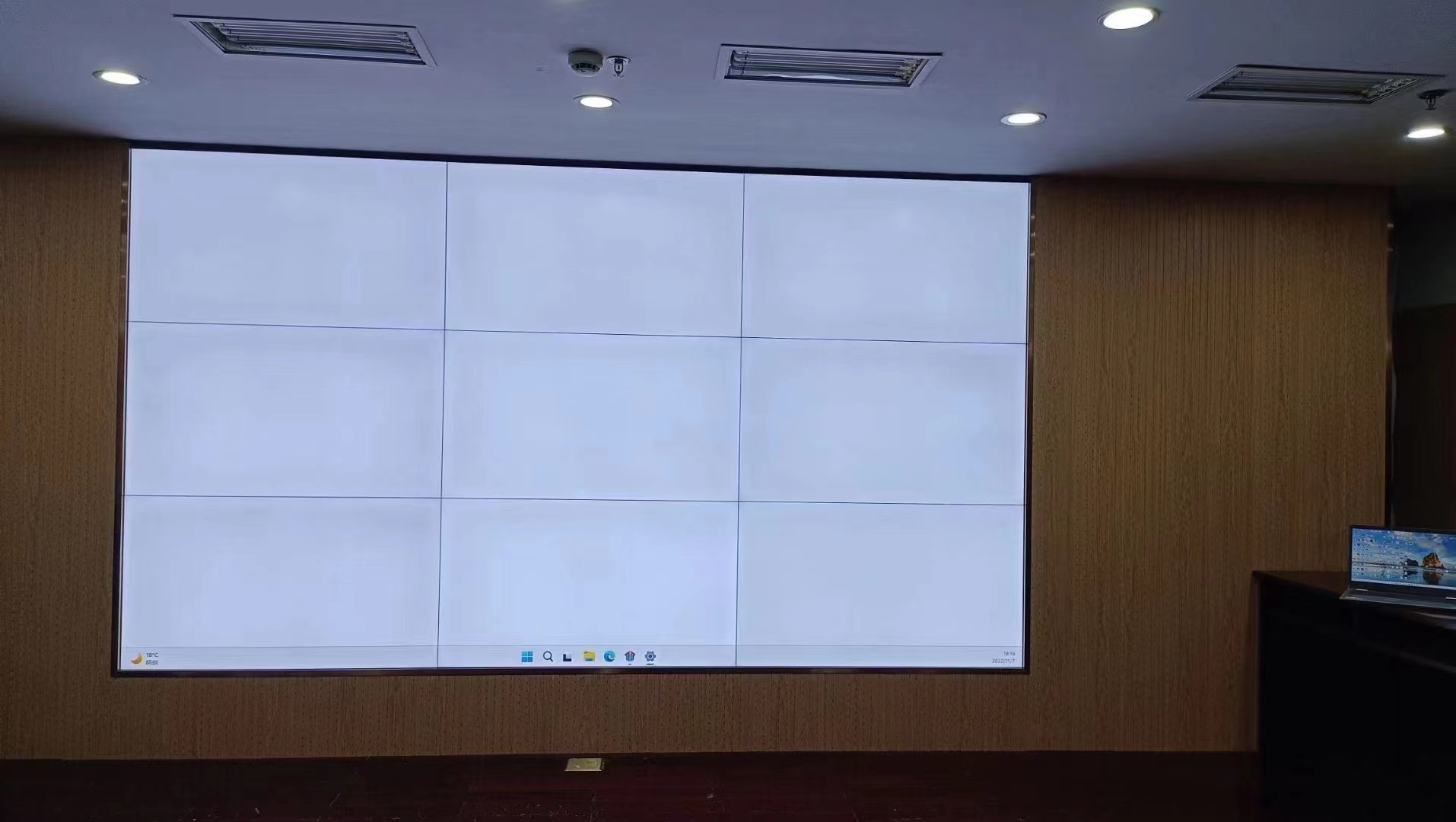 2.杭州拼接屏維修后.jpg
