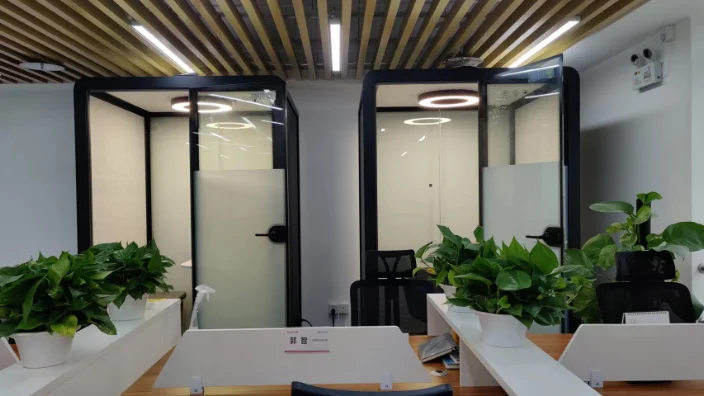 鋁合金隔音艙和鈑金隔音艙哪一個比較好？