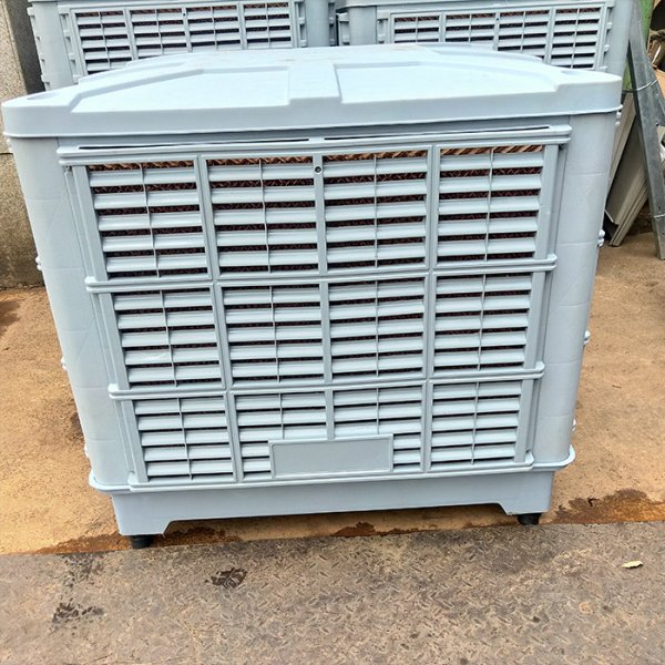 冷風機