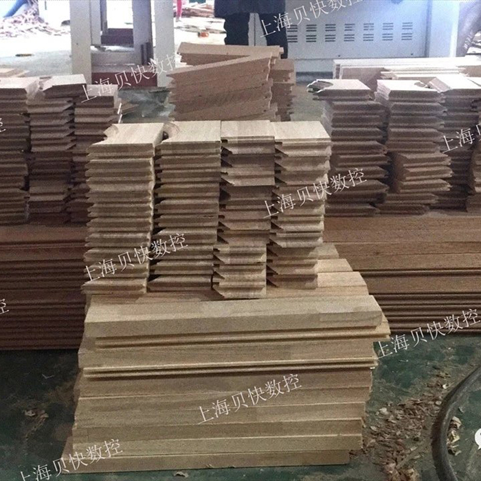 二手北京金雕實木加工中心門梃機榫槽機數(shù)控榫槽