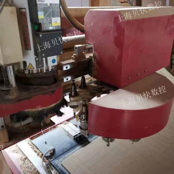 二手南京鼎力圓盤換刀加工中心開料機多功能加工中心