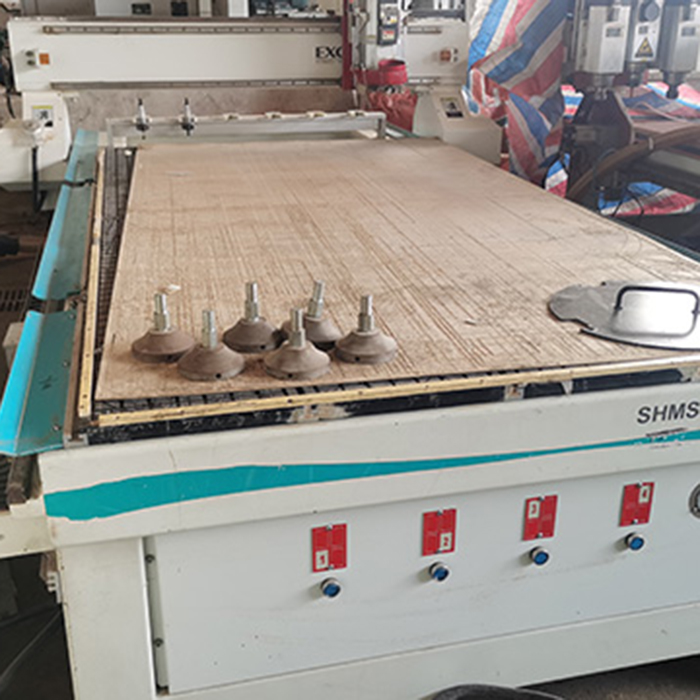 直排換刀加工中心