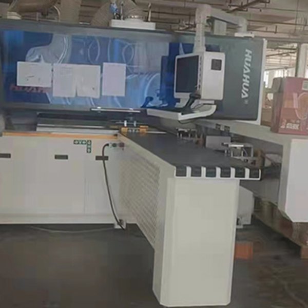 數(shù)控六面鉆