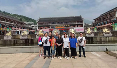 “親近大自然，感受心靈海浪” -- 佰泰科技六月檀香山之行！