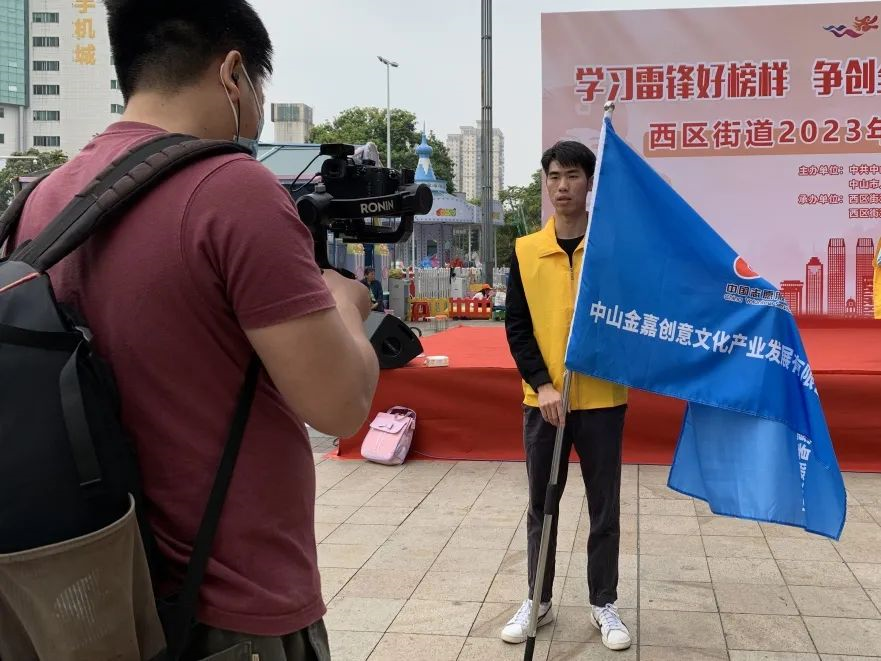 立博立异港