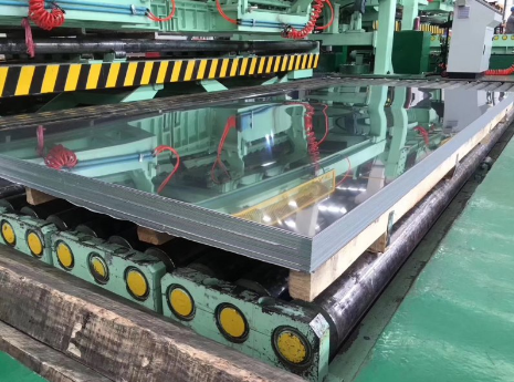 不銹鋼鏡面板：打造時尚與實用的完美結合