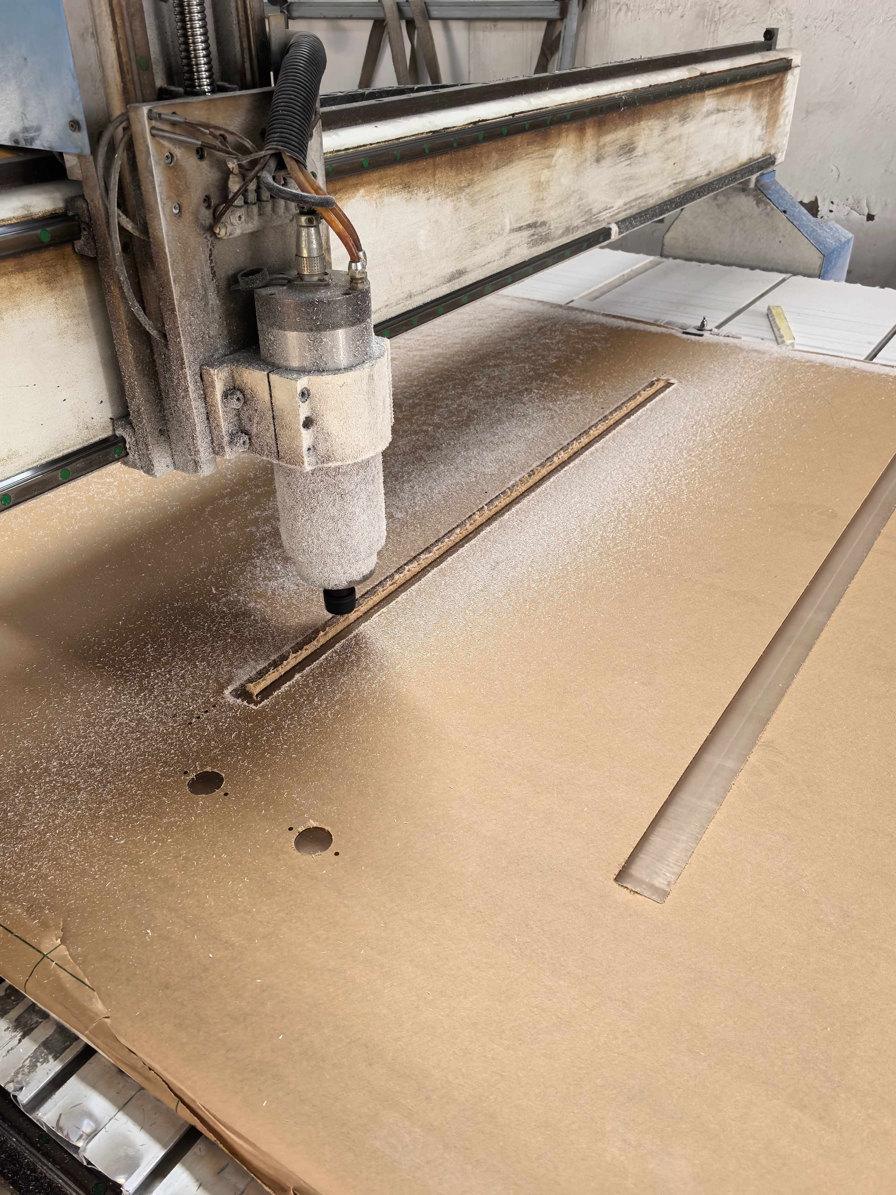 亞克力加工雕刻的注意事項(xiàng)