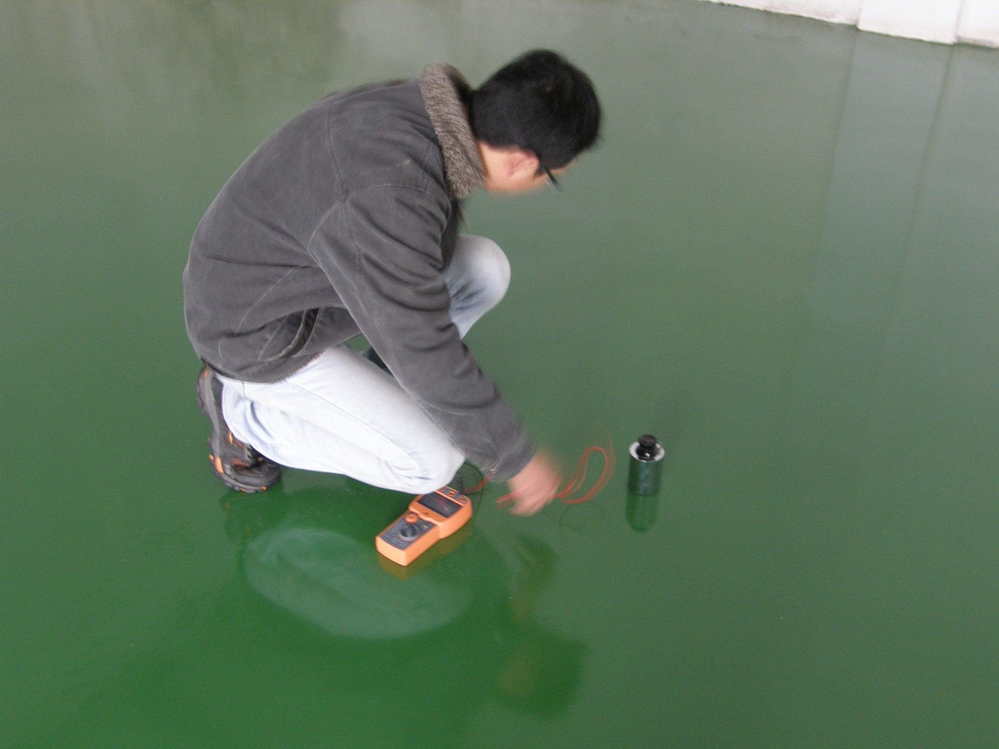 防靜電環(huán)氧地坪