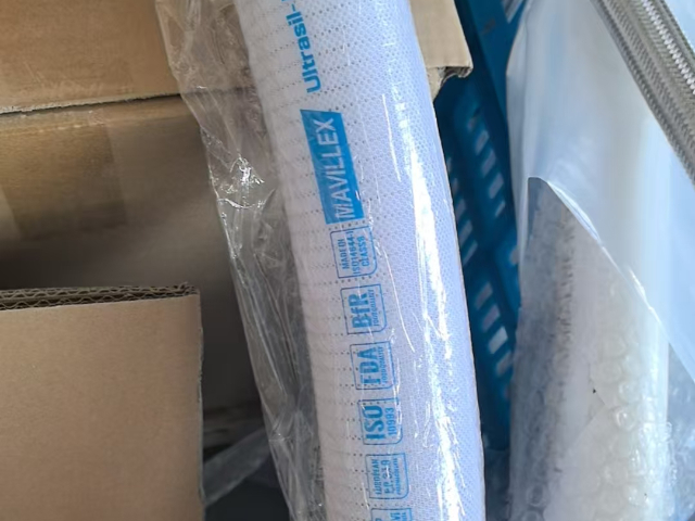 天津食品級(jí)鋼絲硅膠管定制衛(wèi)生級(jí)接頭 歡迎來電 邁菱機(jī)械科技供應(yīng)