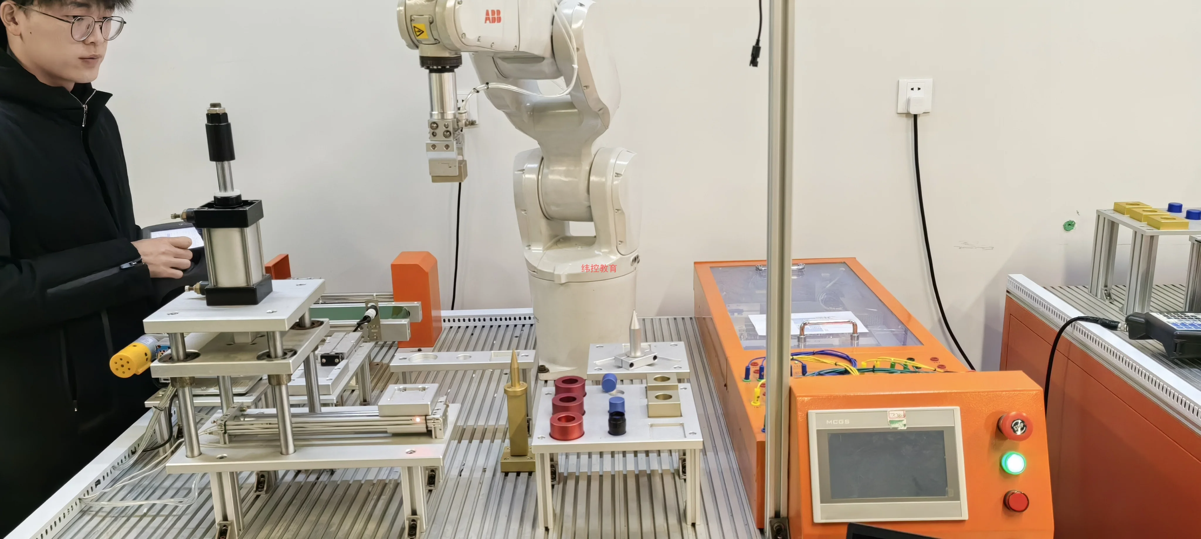 ABB機器人編程培訓課程