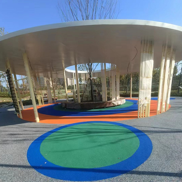 上海浦東新區(qū)錦繡文華公園塑膠跑道