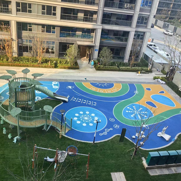 無錫濱湖宸風云廬游樂場塑膠跑道