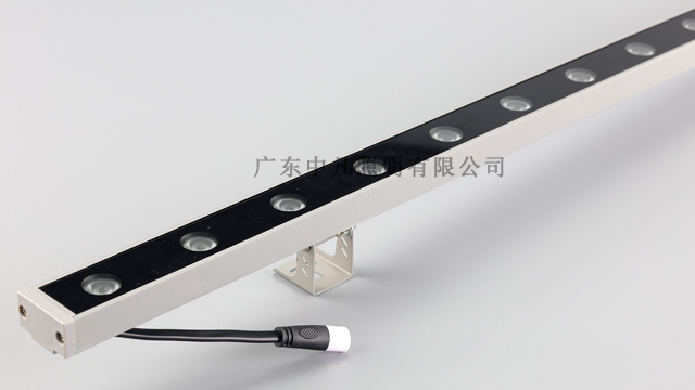 建筑媒体幕墙洗墙灯功率,洗墙灯