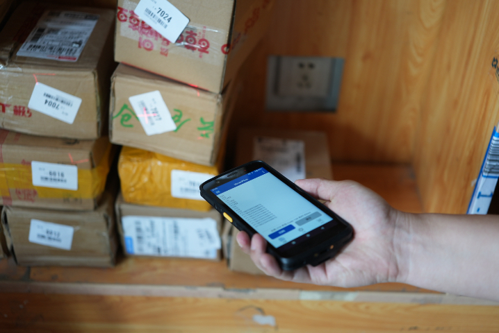 老牌PDA厂家手持终端报价,手持终端