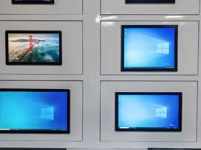 落地式工业触摸查询机车站售票,工业触摸查询机